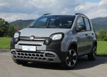 Fiat Panda 1.0 hybrid City Cross
